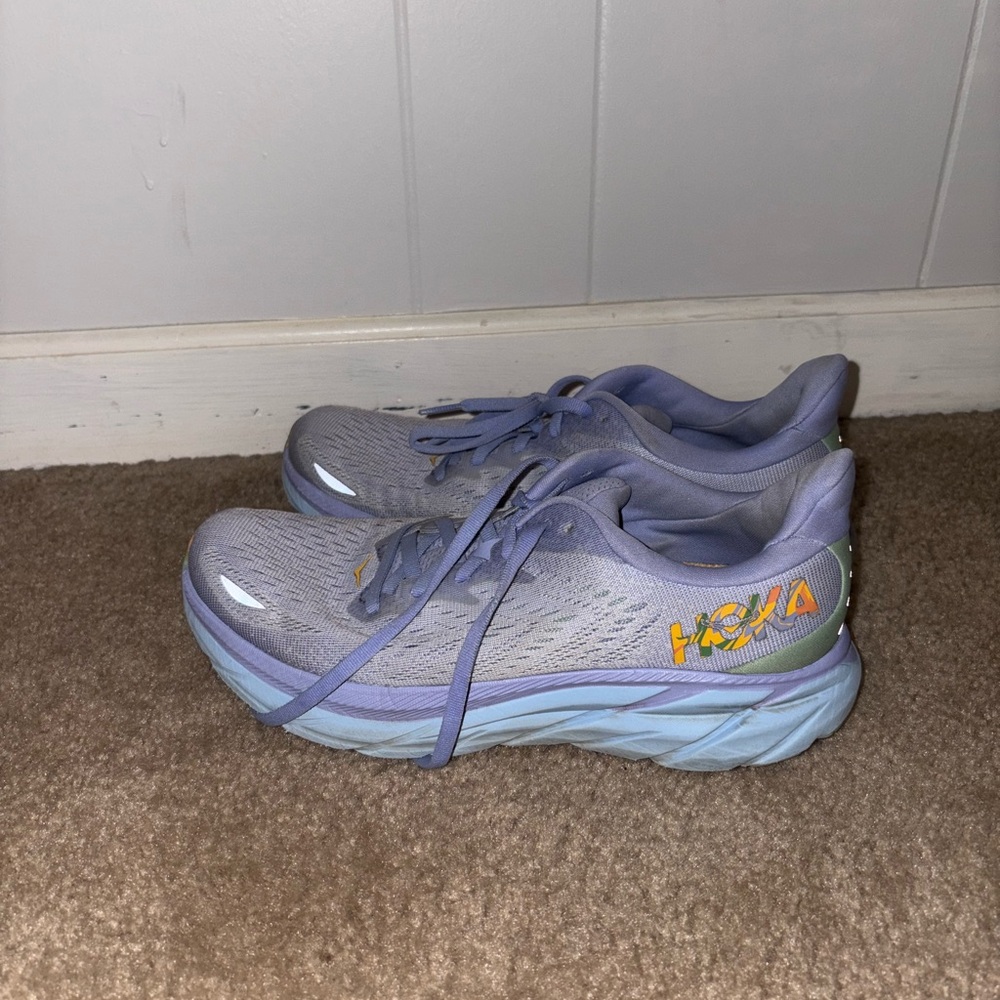 Hoka Clifton 8 Running Shoes